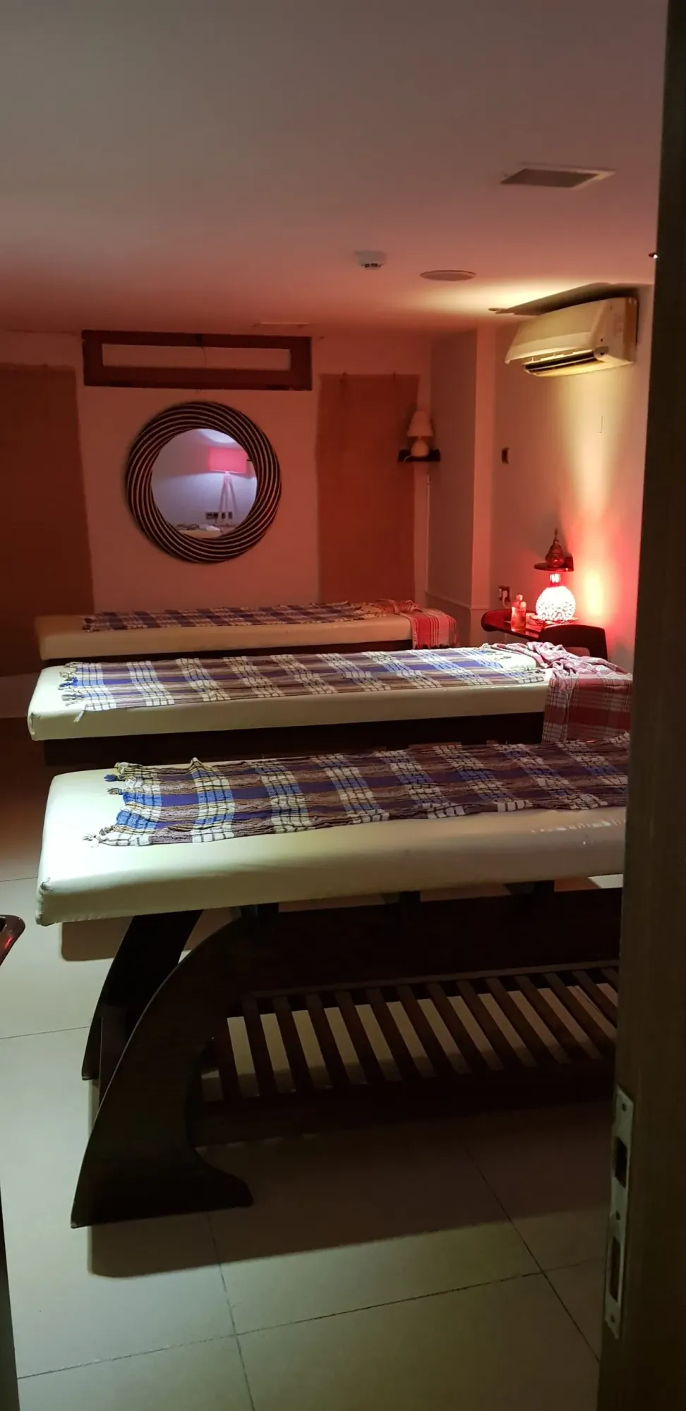VIP Turkish Bath — 2/3